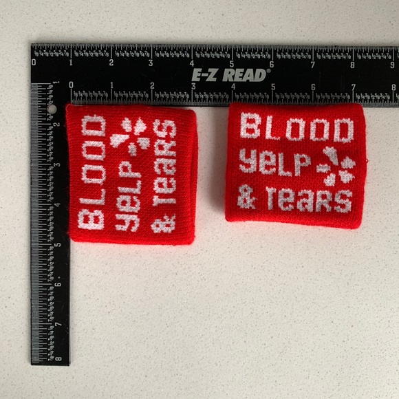 "Blood Yelp & Tears" Slogan Yelp-Branded Knit Wristband [Pair] - Picture 4 of 4